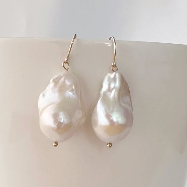 k10 oyster baroque  pearl wedding hook ピアス