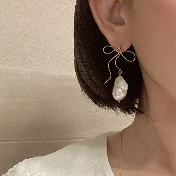 oyster baroque  pearl ribbon ピアス