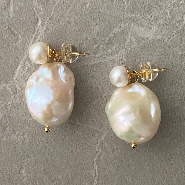 pois  ×petit oyster baroqueピアス　イヤリング - hikari pearl.