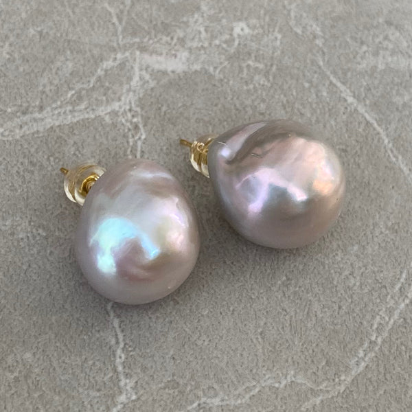 一点もの　Baroque  pearl gray  k18 ピアス - hikari pearl.