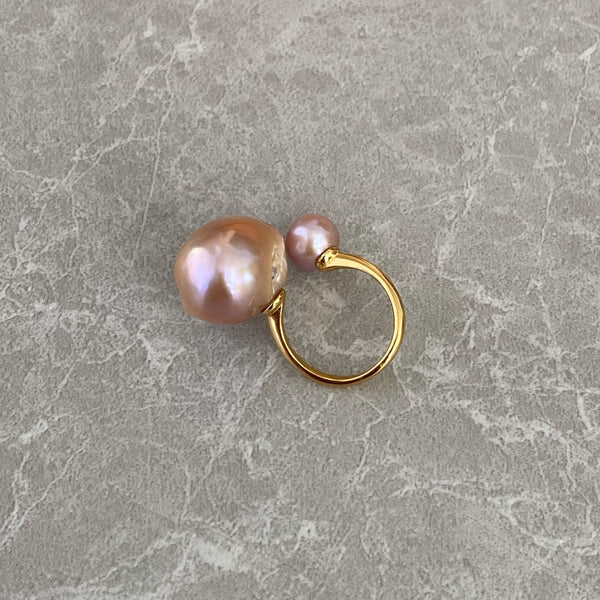 一点もの　natural color baroque double  pearl ring - hikari pearl.