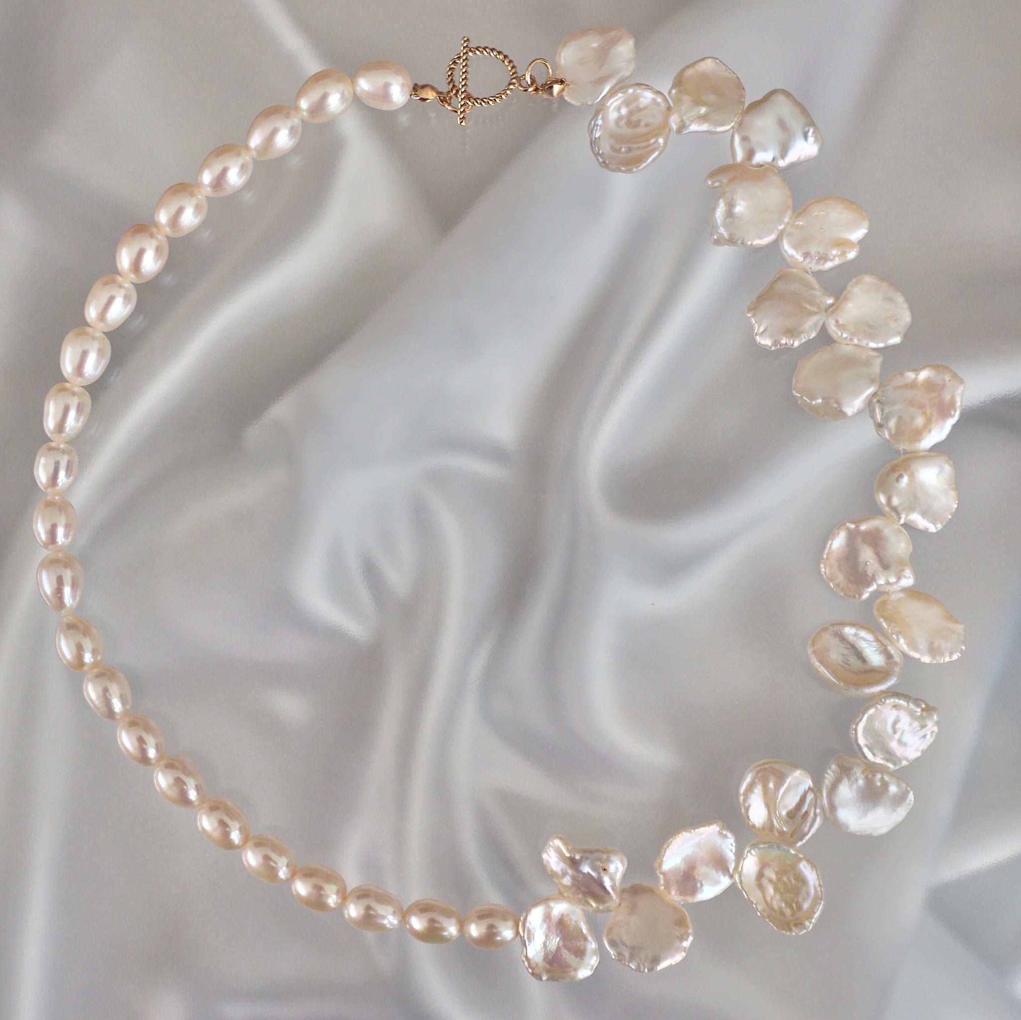 keshi pearl asymmetry Fresh water necklace  ネックレス - hikari pearl.