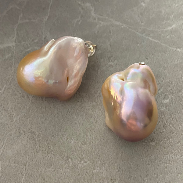 natural color baroque  pearl crystal nudeピアス　イヤリング - hikari pearl.