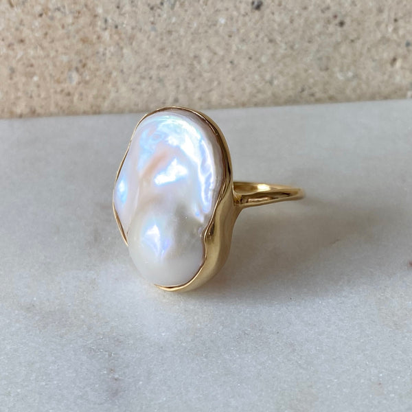 oyster baroque ring No.12 - hikari pearl.